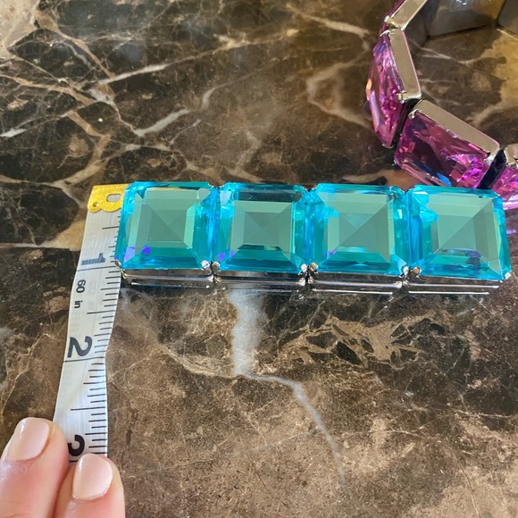 Stretch Bracelet Bundle - Picture 5 of 5